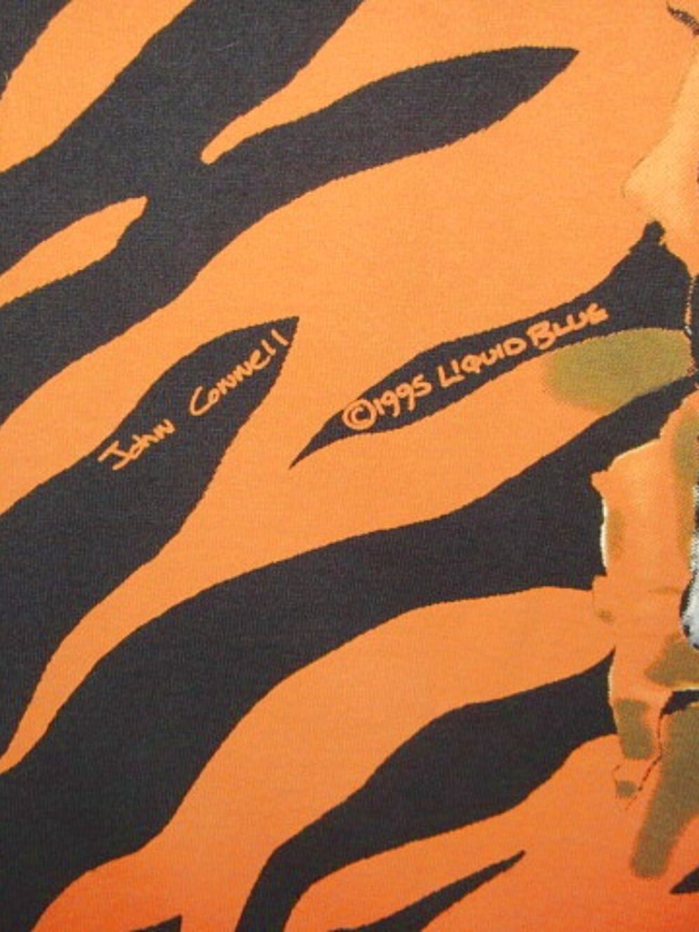 Vtg 1995 Liquid Blue Tiger T-Shirt XL John Connell Art AOP Single Stitch USA 90s - Picture 10 of 12